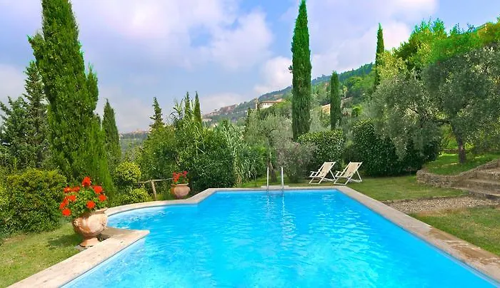 Serena & Dependances *