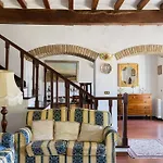 Serena E Serenella Кортона